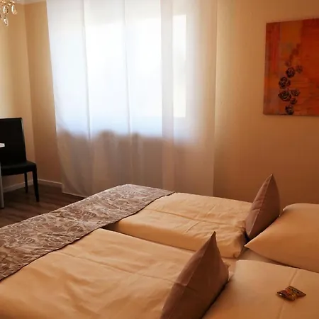 Garni Bellevue 호텔 2*