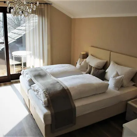 호텔 Garni Bellevue 바트푸징