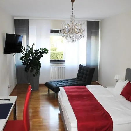 Garni Bellevue 호텔 2*