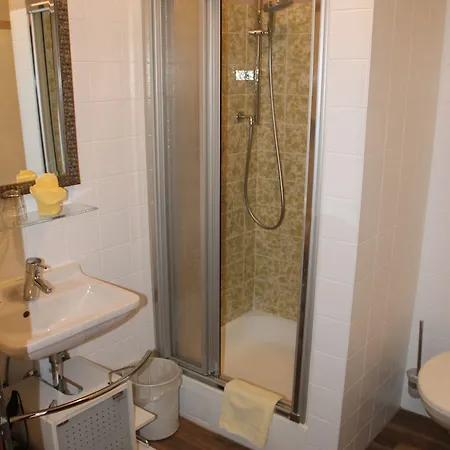 Garni Bellevue 2*