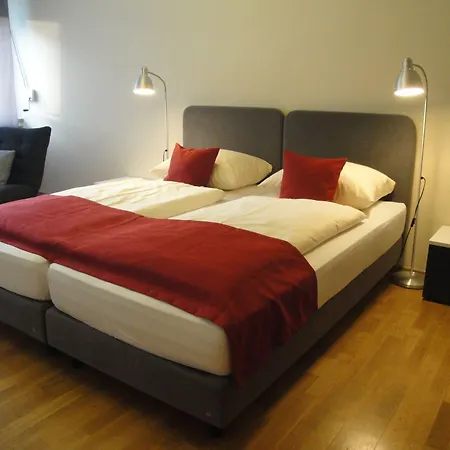 فندق Garni Bellevue