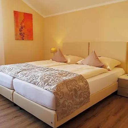 Garni Bellevue فندق 2*